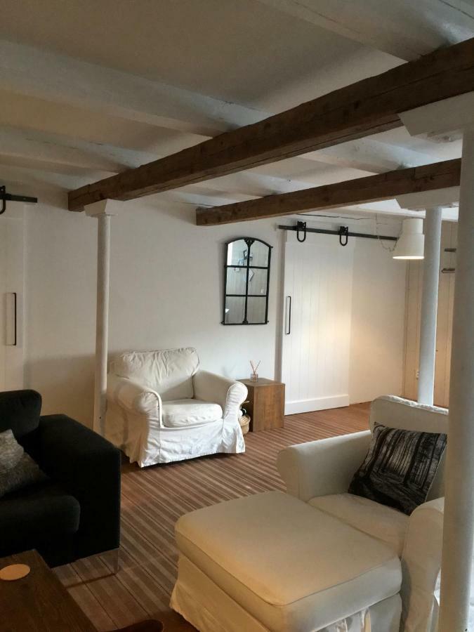 Red Bird Farm Bed and Breakfast Ystad Esterno foto