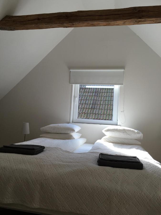 Red Bird Farm Bed and Breakfast Ystad Esterno foto