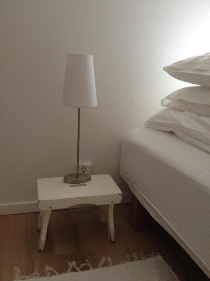 Red Bird Farm Bed and Breakfast Ystad Esterno foto